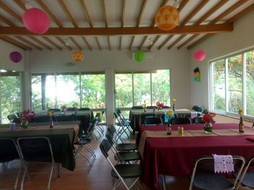 ESPECTACULAR PROPIEDAD A UNOS MINUTOS DE COLIMA IDEAL PARA HACER LUGAR EVENTOS