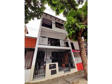 SE VENDE CASA EN VILLA DEL PRADO