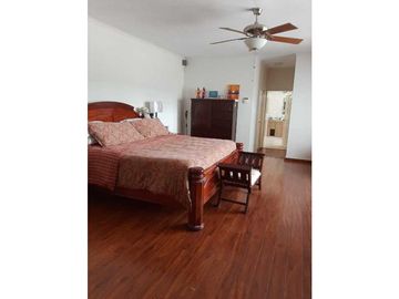 VENTA DE CASA EN SAN FRANCISCO. GRAN PROPIEDAD DE DOS CASA