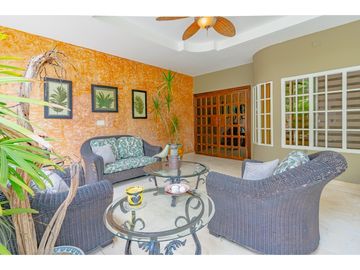 Se vende Casa en La Loma Pueblo Nuevo (PD)