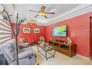 Se vende Casa en La Loma Pueblo Nuevo (PD)