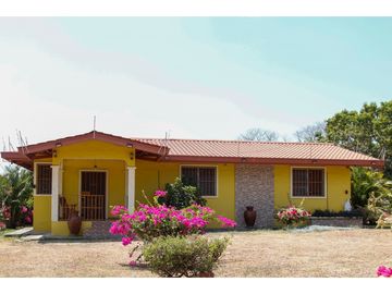 COCLE / RIO GRANDE / 2000 M2 / CASA CAMPESTRE / AMOBLADA