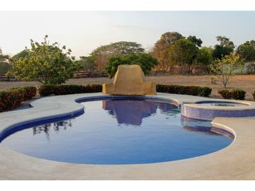 COCLE / RIO GRANDE / 2000 M2 / CASA CAMPESTRE / AMOBLADA