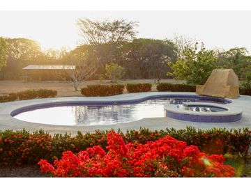 COCLE / RIO GRANDE / 2000 M2 / CASA CAMPESTRE / AMOBLADA