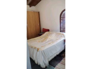 VENTA DE HERMOSA CASA EN BARRIO SOBERANIA NACIONAL- CIUDAD DE MENDOZA
