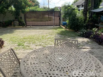 5 Bedroom House for sale in Lak Hok, Pathum Thani