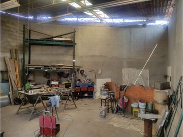 CASA DE 3 NIVELES EN PLAYA DE LAS GOLONDRINAS ECATEPEC