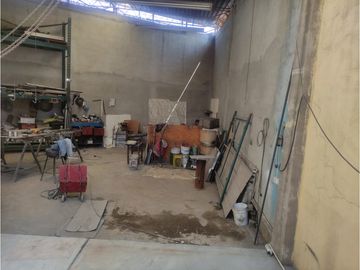 CASA DE 3 NIVELES EN PLAYA DE LAS GOLONDRINAS ECATEPEC