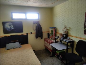 CASA DE 3 NIVELES EN PLAYA DE LAS GOLONDRINAS ECATEPEC