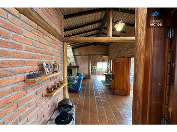 PROPIEDAD EN VENTA EN CHIQUINTAD