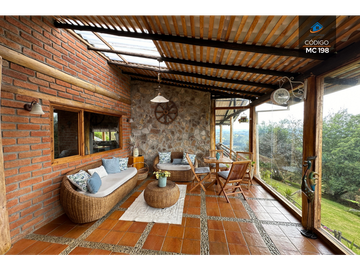 PROPIEDAD EN VENTA EN CHIQUINTAD