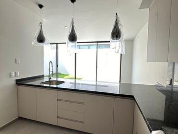 Casa en PREVENTA en Parques Vallarta