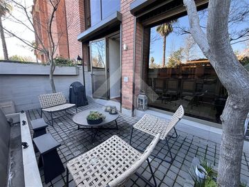 Departamento en Venta en Santa Maria de Manquehue Colegio San Benito Huelén