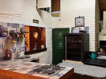 Venta casa Quinta Tortuguitas  PERMUTA depto CABA