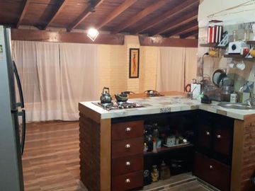 Venta casa Quinta Tortuguitas  PERMUTA depto CABA