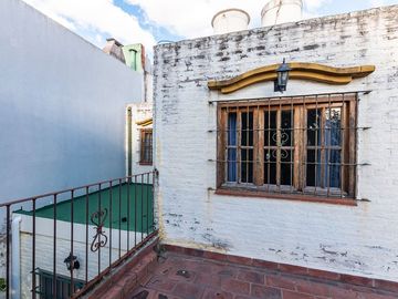 VENTA CASA - PILETA -FDO LIBRE - WILDE - APTO CRED