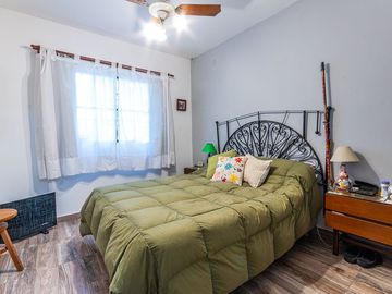 VENTA CASA - PILETA -FDO LIBRE - WILDE - APTO CRED