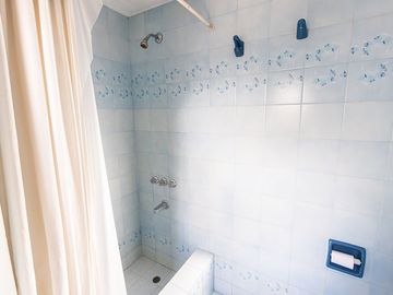 VENTA CASA - PILETA -FDO LIBRE - WILDE - APTO CRED