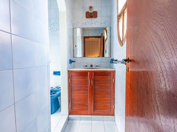 VENTA CASA - PILETA -FDO LIBRE - WILDE - APTO CRED