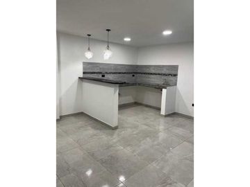 SE VENDE CASA B/ LOS AMIGOS 2000 JAMUND T.P