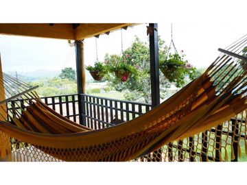 VENTA DE FINCA EN EL LAGO CALIMA MIP7983776