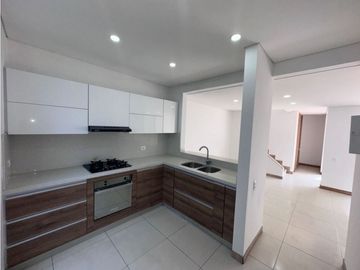 VENTA CASA EN CONDOMINIO CINCO SOLES-JAMUNDI CW:7983796 YMQ