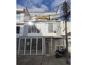 venta casa edificio barrio Aranjuez JH7983817