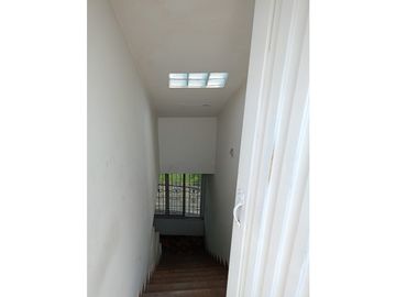 Se vende casa en Cali Barrio Santa Elena JV - JPG (W7983870)