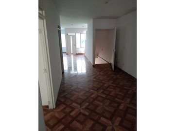 Se vende casa en Cali Barrio Santa Elena JV - JPG (W7983870)