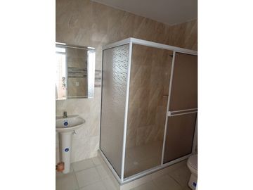 Se vende casa en Cali Barrio Santa Elena JV - JPG (W7983870)