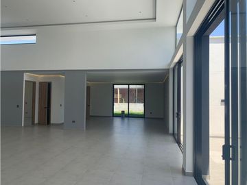 VENDO CASA CAMPESTRE EN LA MORADA JAMUNDI J.I.T-TP WASI 7480225