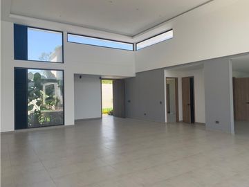 VENDO CASA CAMPESTRE EN LA MORADA JAMUNDI J.I.T-TP WASI 7480225