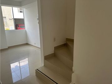 Venta de casa en Ciudad Country JM-7984004