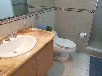 I3 CASA EN VENTA EN PUEMBO SECTOR SURACPAMBA