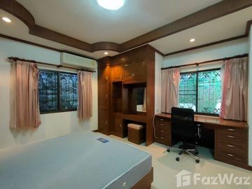 3 bedrooms with private swimming pool
