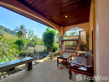 3 bedrooms with private swimming pool