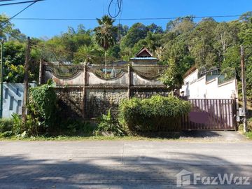 3 bedrooms with private swimming pool