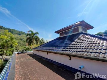 3 bedrooms with private swimming pool