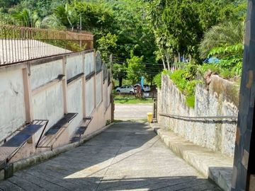 3 bedrooms with private swimming pool