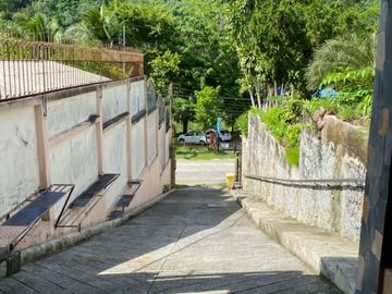 3 bedrooms with private swimming pool