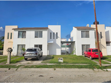 VENDO CASA EN FRACC. REAL IXTAPA, PTO. VALLARTA CERCA DE AEROPUERTO INTERNACIONAL
