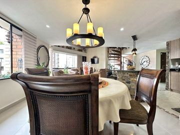 APARTAMENTO EN VENTA UBICADO EN MEDELLIN SECTOR LAURELES