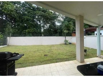 VENDO CASA EN LA CHORRERA COSTA VERDE THE HILLS SUMMER HILLS 3R
