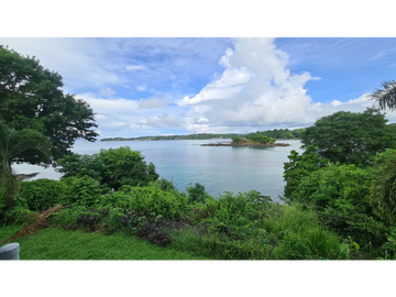 ARCHIPELAGO DE LAS PERLAS / ISLA SABOGA / 1600 / FRENTE AL MAR