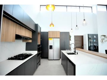 PENONOME / SANTA MARIA VIA LA PINTADA /800 M2/ LINEA BLANCA  / TERRAZA