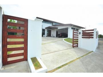 PENONOME / SANTA MARIA VIA LA PINTADA /800 M2/ LINEA BLANCA  / TERRAZA
