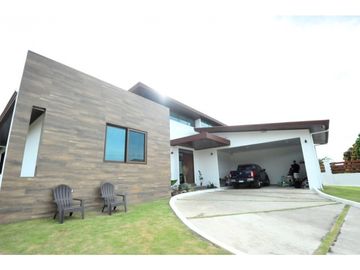 PENONOME / SANTA MARIA VIA LA PINTADA /800 M2/ LINEA BLANCA  / TERRAZA