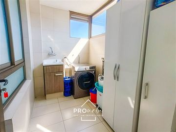 Departamento en Venta en Condominio Cumbres de la Dehesa