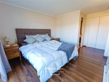 Departamento en Venta en Condominio Cumbres de la Dehesa