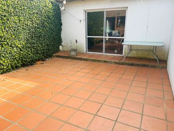 HERMOSO DUPLEX MUY LUMINOSO EN QUILMES OESTE